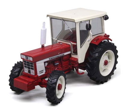 Tracteur miniature IH 724 4 roues motrices Replicagri 1/32