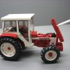 Tracteur IH 844