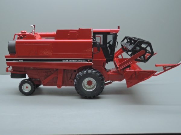 Case IH Axial